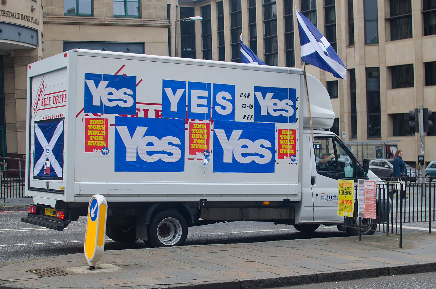 The yes campaign is focusing on being visible on the street on this last day of campaigning.
